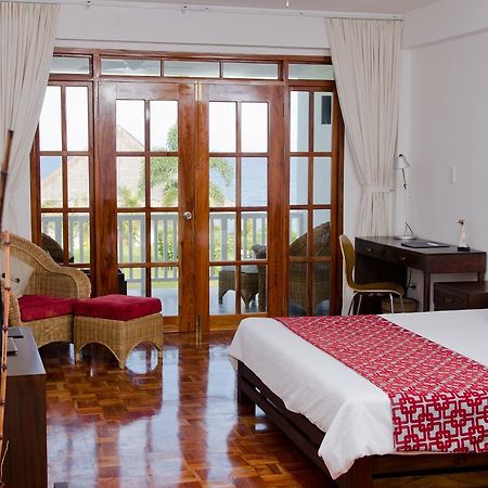 Sea Dream Resorts Dauin Extérieur photo
